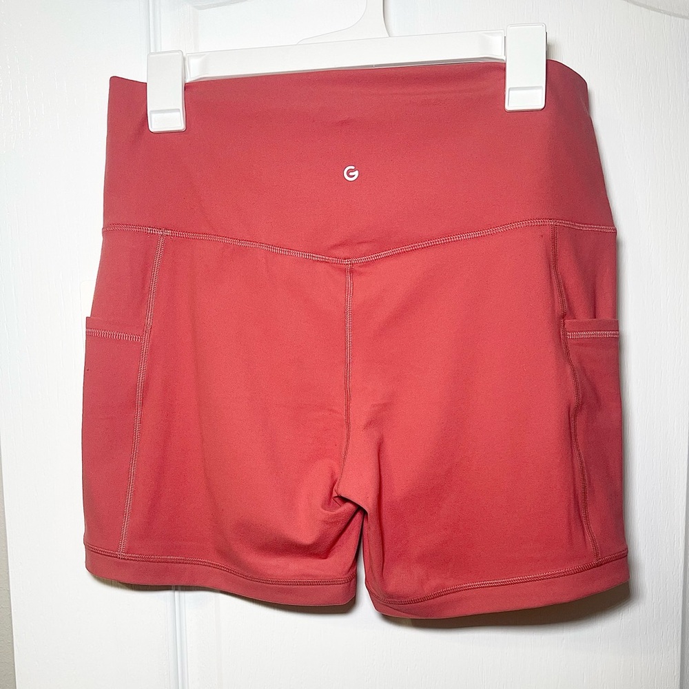 Glowmode 4.3" FeatherFit Anti-Slip Pocket Women’s High-Rise Athletic Bike Shorts - Picture 11 of 16